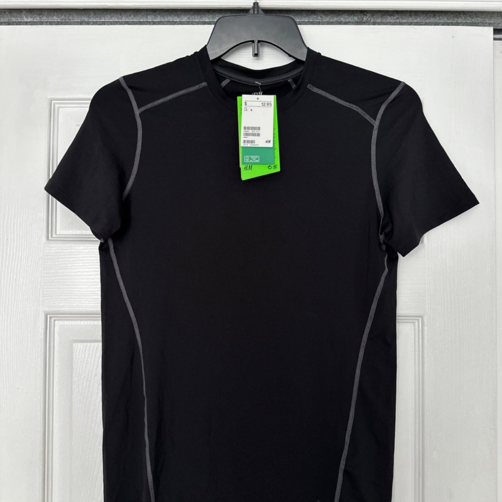 Men’s H&M Workout T-Shirt - Color Black - Size S